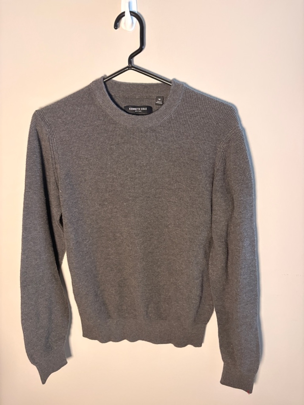 Kenneth Cole Men’s Gray Textured Crewneck Sweater